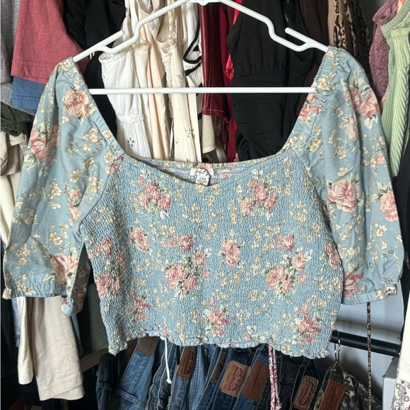 American Eagle Outfitters Tops - American Eagle Floral Women's Top